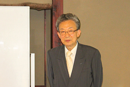 扁額『直哉居』受納記念講演会を開催