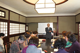 平成25年度 古典講読講座《徒然草》第1回を開催