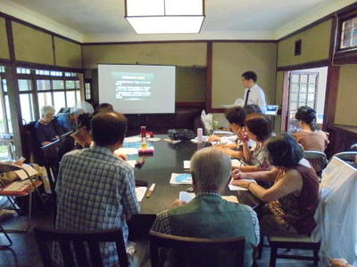 志賀直哉旧居特別講座 2018白樺サロンの会第3回《志賀直哉が夏目漱石から引き継いだもの》を開催