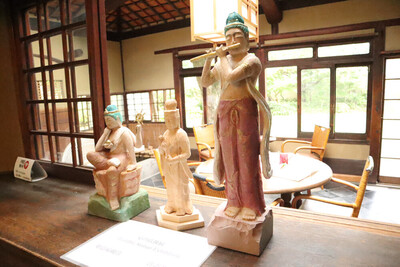 奈良学園公開文化講座 第80回《近世大和の芝居》を開催しました