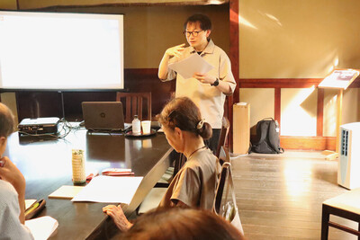 志賀直哉旧居特別講座 白樺サロンの会《泉鏡花『外科室』を読む》を開催