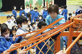 2年生がモンゴル文化を学びました