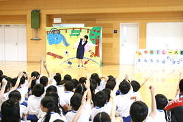 【小学校】防犯教室を開きました 