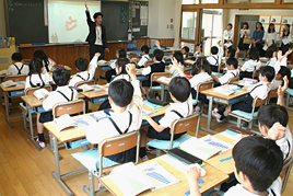 【小学校】授業参観を行いました 