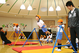 【幼稚園】 スポーツ教室を開きました 
