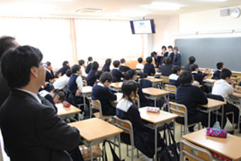 【中高】2012年度奈良県私立学校人権教育推進協議会の公開ホームルームを行いました