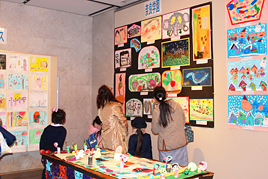 【幼稚園】私立幼稚園連合会・園児作品展に出展しました