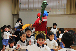 【幼稚園】節分の日の会を行いました