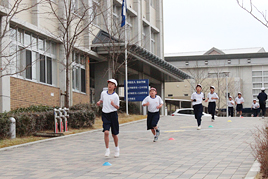 【小学校】耐寒マラソン記録会を行いました