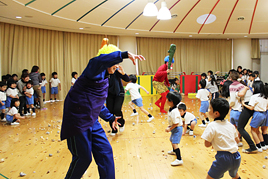 【幼稚園】節分の日の会を行いました