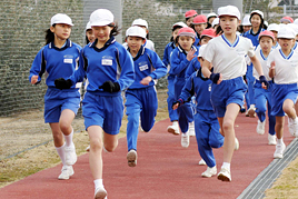 【小学校】耐寒マラソン大会を行いました