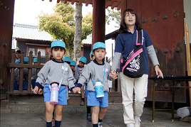 【幼稚園】年長クラスが春の遠足に行きました