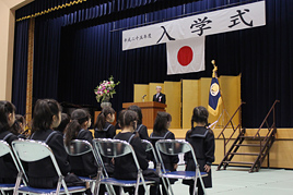【小学校】平成25年度入学式を挙行しました