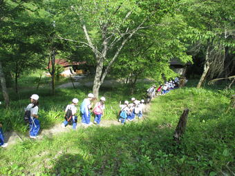 【小学校】小学2年生が吉野で宿泊学習を行いました