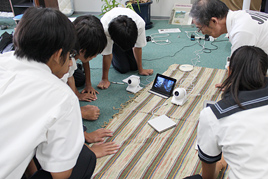 【中学校】キャリアリサーチで企業・研究所を訪問しました