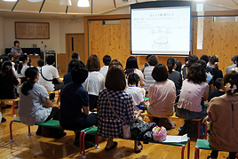 【幼稚園】足育講座を開催しました