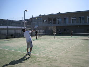 「NaraTomi Tennis 大会」を開催しました