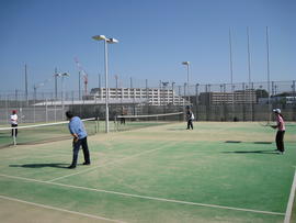 「NaraTomi Tennis 大会」を開催しました