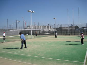 「NaraTomi Tennis 大会」を開催しました