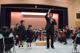 【小学校】平成25年度「P芸術鑑賞会」を開催しました