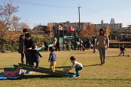 【幼稚園】2歳児保育「わくわくルーム」を開催しました
