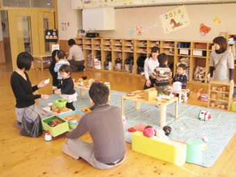 【幼稚園】2歳児保育「わくわくルーム」を開催しました