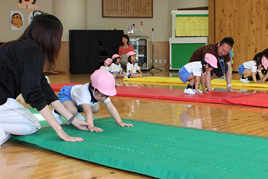 【幼稚園】スポーツ教室を行いました