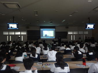 【中学校】中学１年生　クラブオリエンテーションを行いました