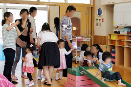 【幼稚園】2歳児保育「わくわくルーム」を開催しました