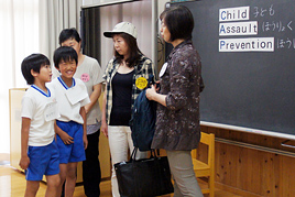 【小学校】CAP防犯講習を行いました