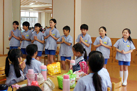 【小学校】縦割ランチタイムで、楽しい時間を過ごしました