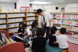 【小学校】平成26年度「わくわく！ ブックワールド」を開催しました