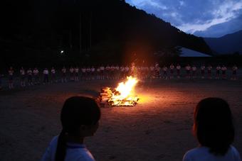 【小学校】小学4年生(Ｐ４)が美山で宿泊学習を行いました