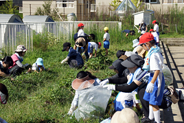【小学校】登翔会清掃活動を行いました