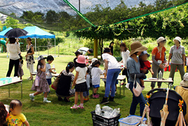 【幼稚園】園庭開放を行いました