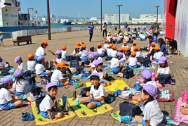 【幼稚園】秋の遠足で海遊館へ出掛けました