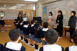 【幼稚園】勤労感謝の日の会を行いました