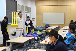 【高等学校】高校1年生（Y2）対象の「クリケット講習会」を行いました