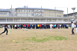 【高等学校】高校1年生（Y2）対象の「クリケット講習会」を行いました