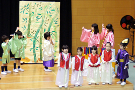 【幼稚園】第7回みてみて☆キラキラ発表会を行いました