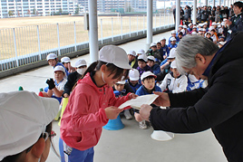 【小学校】「プライマリーマラソン大会」を行いました