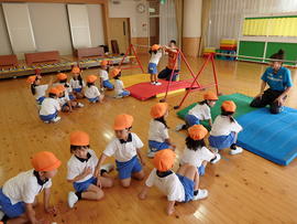 【幼稚園】スポーツ教室を行いました②