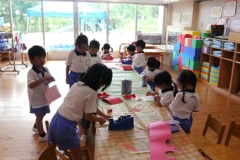 【幼稚園】預かり保育を実施しています