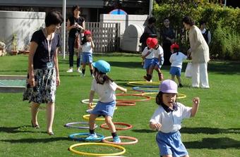 【幼稚園】敬老の日参観を行いました