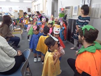 【幼稚園】Halloween Partyを行いました