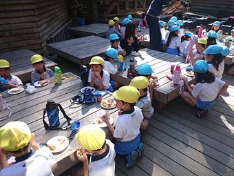 【幼稚園】生駒山山麓公園・森の工作館に出掛けました
