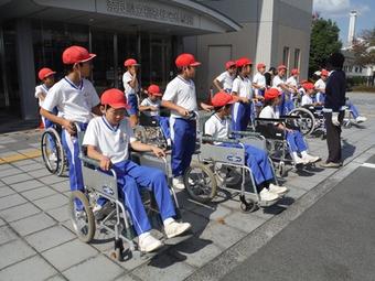 【小学校】P4生が県営福祉パークに行ってきました