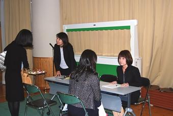 ２歳児保育「いちご組」説明会を行いました