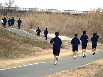 木津川マラソン大会を行いました