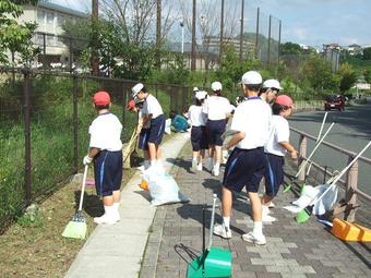 「奈良学園登美ヶ丘ふれあい清掃」を行いました